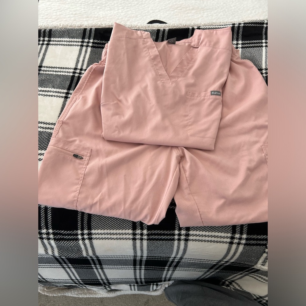 Women’s scrubs pink size xl (set)